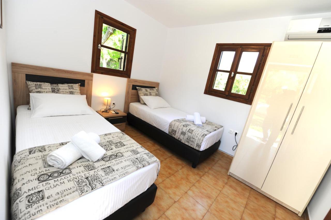 Camping & Bungalows Castle View Mistras Exterior foto