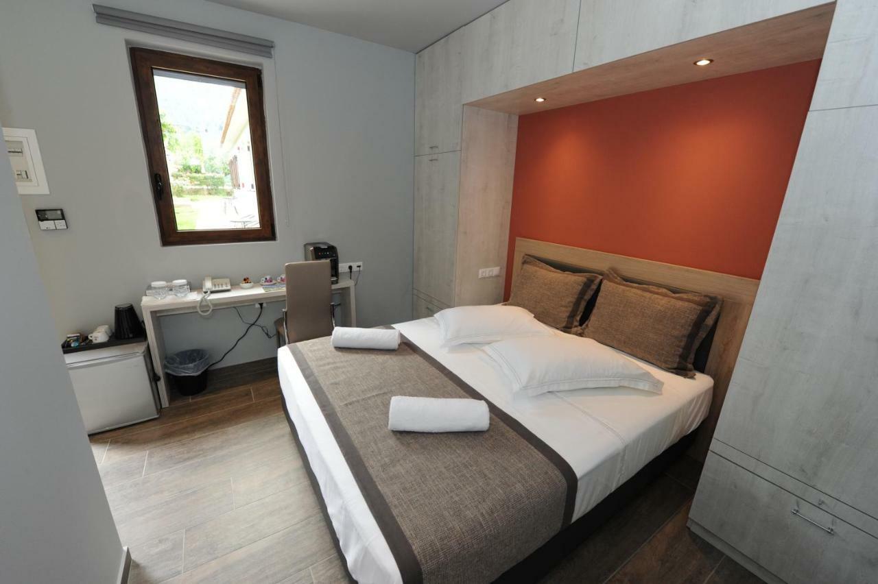 Camping & Bungalows Castle View Mistras Exterior foto