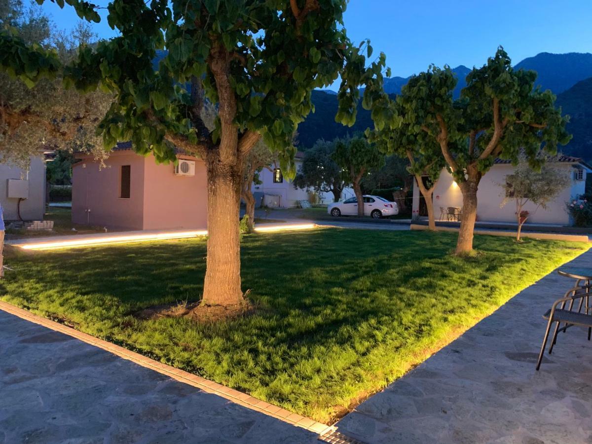 Camping & Bungalows Castle View Mistras Exterior foto