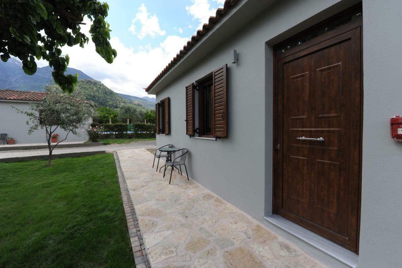 Camping & Bungalows Castle View Mistras Exterior foto